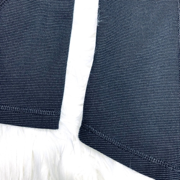 •⏳🛍️$5 Bundled |•GAP•| 'Athletic Fit' 1/4 Zip Activewear Pullover⏳ - Picture 8 of 11